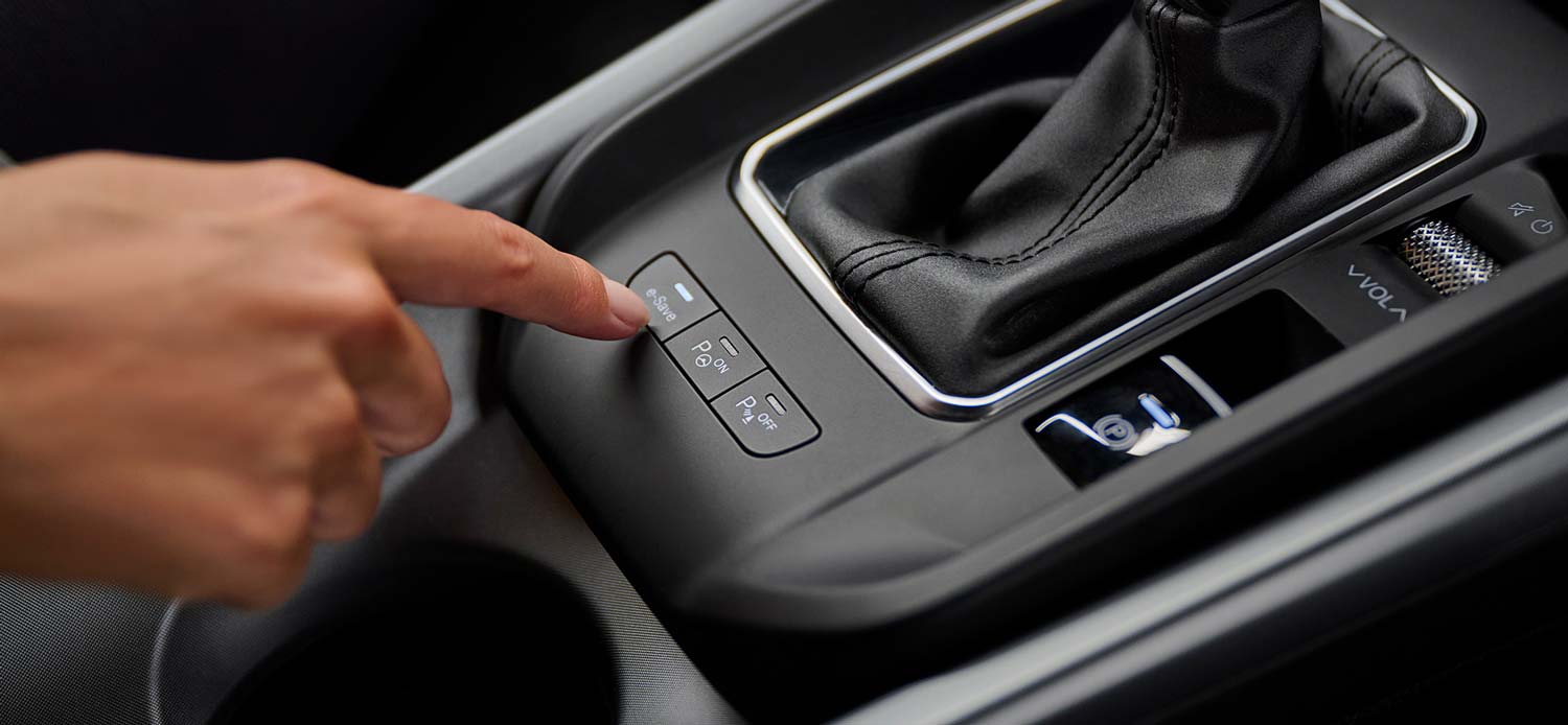 Interior Tonale Plug-in Hybrid q4